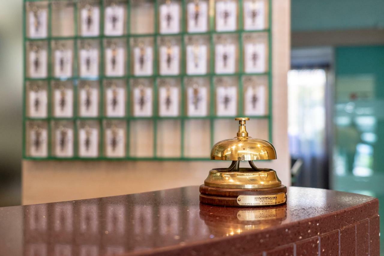 Hotel Adigrat リッチョーネ エクステリア 写真
